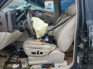 2005 Cadillac Escalade z VIN 1GYEK63N95R206182, wystawiony jako Copart lot #53467185 z przebiegiem Nie podano mil oraz Nie do naprawy • Non repairable. Historia ofert i sprzedaży dostępna na DreamBid. Obrazek 7.