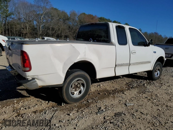 1997 Ford F-150 XL with VIN 1FTDX18W8VKC66938, listed as a Copart auction lot 47353935 with 231,994 mi miles and Salvage Title. Bid and sale history available at carsss.com. Image 3.