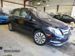 2017 Mercedes-Benz B Electric Drive with VIN WDDVP9AB0HJ014109, listed as a Copart auction lot 48114445 with 33,424 mi miles and Salvage Title. Bid and sale history available at DreamBid. Image 4.