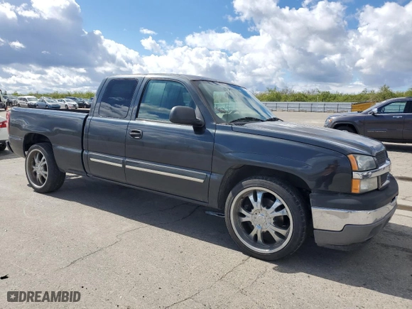 2005 Chevrolet Silverado 1500 LS with VIN 2GCEC19V651316466, listed as a Copart auction lot 48216895 with 177,644 mi miles and Salvage Title. Bid and sale history available at carsss.com. Image 4.