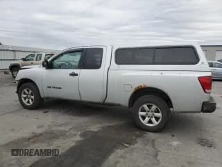 2011 Nissan Titan S z VIN 1N6AA0CJ7BN322207, wystawiony jako Copart lot #77558164 z przebiegiem 177 105 mil mil oraz Szkoda całkowita • Salvage title. Historia ofert i sprzedaży dostępna na DreamBid. Obrazek 2.