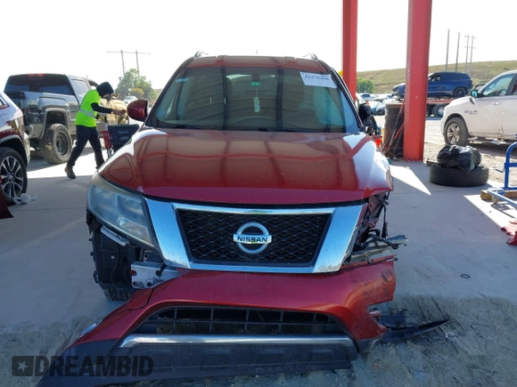 2016 Nissan Pathfinder SV with VIN 5N1AR2MN6GC621713, listed as a IAAI auction lot 41275408 with 136,017 mi miles. Bid and sale history available at carsss.com. Image 13.