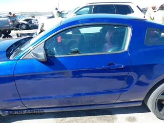 2014 Ford Mustang V6 with VIN 1ZVBP8AM8E5318735, listed as a IAAI auction lot 41848924 with 112,420 mi miles. Bid and sale history available at carsss.com. Image 14.