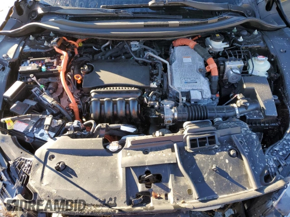 2018 Honda Clarity Plug-In Hybrid with VIN JHMZC5F13JC014047, listed as a Copart auction lot 82605013 with 58,717 mi miles. Bid and sale history available at carsss.com. Image 12.