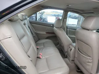 2005 Toyota Camry LE with VIN 4T1BF32K45U102615, listed as a Copart auction lot 56182705 with 196,300 mi miles and Salvage Title. Bid and sale history available at DreamBid. Image 10.