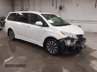 2019 Toyota Sienna XLE with VIN 5TDDZ3DCXKS224647, listed as a IAAI auction lot 41686896 with 93,453 mi miles and . Bid and sale history available at DreamBid. Image 1.