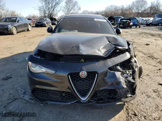 2018 Alfa Romeo Giulia Ti Sport with VIN ZARFAEEN6J7564744, listed as a Copart auction lot 85577794 with 59,395 mi miles and Salvage Title. Bid and sale history available at carsss.com. Image 5.
