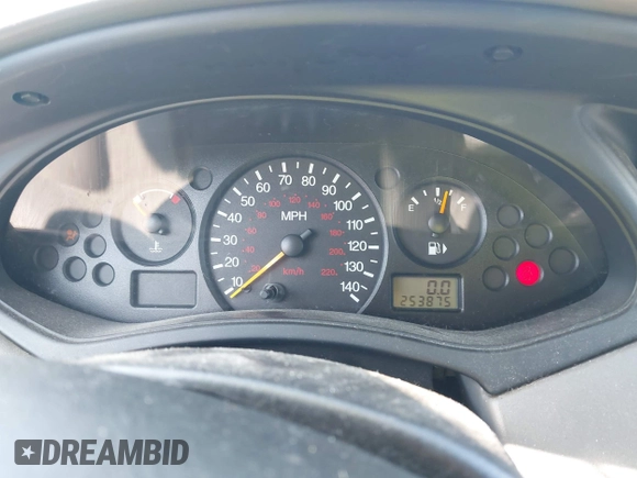 2000 Ford Focus LX with VIN 1FAFP33PXYW413249, listed as a IAAI auction lot 42561661 with 253,875 mi miles and . Bid and sale history available at DreamBid. Image 7.