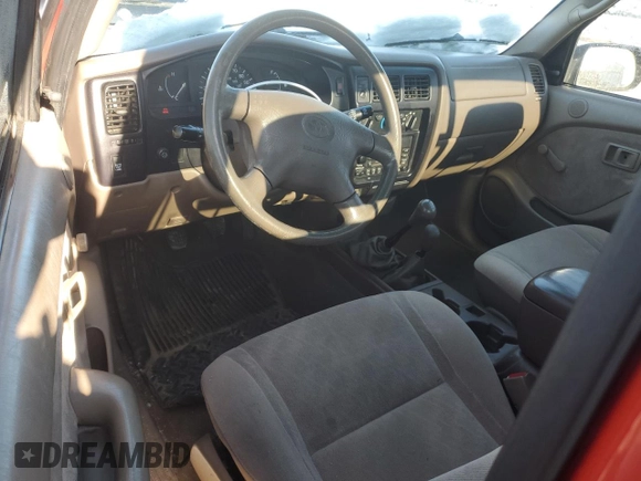 2001 Toyota Tacoma with VIN 5TEPM62N41Z725309, listed as a Copart auction lot 44757285 with 160,028 mi miles and Salvage title. Bid and sale history available at DreamBid. Image 8.