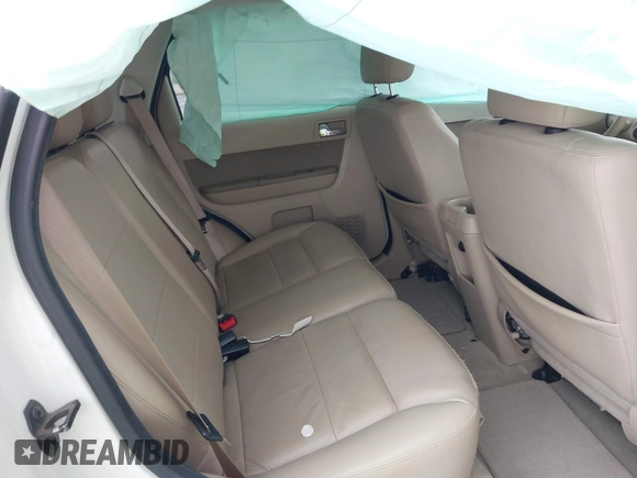 2010 Ford Escape Limited с VIN 1FMCU0EG1AKD30643, выставлен на аукционе IAAI как лот 42241302 с пробегом 180 142 миль миль и . История ставок и продаж доступна на DreamBid. Изображение 8.