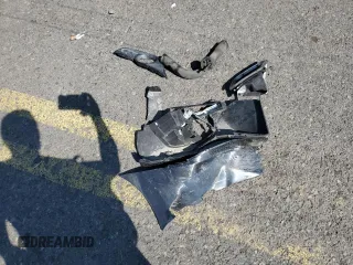 2018 Lexus NX 300 с VIN JTJBARBZ6J2162157, выставлен на аукционе Copart как лот 63768045 с пробегом 51 965 миль миль и Списание • Salvage title. История ставок и продаж доступна на DreamBid. Изображение 13.