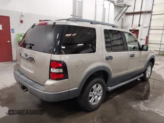 2006 Ford Explorer XLT with VIN 1FMEU738X6ZA13312, listed as a IAAI auction lot 41920829 with 168,238 mi miles and . Bid and sale history available at carsss.com. Image 4.