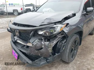 2021 Honda Passport Sport с VIN 5FNYF8H26MB032206, выставлен на аукционе IAAI как лот 42282932 с пробегом 18 952 миль миль и . История ставок и продаж доступна на DreamBid. Изображение 6.