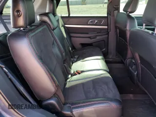 2019 Ford Explorer XLT z VIN 1FM5K8D88KGA39097, wystawiony jako Copart lot #61062594 z przebiegiem 35 578 mil mil oraz Szkoda całkowita • Salvage title. Historia ofert i sprzedaży dostępna na DreamBid. Obrazek 11.