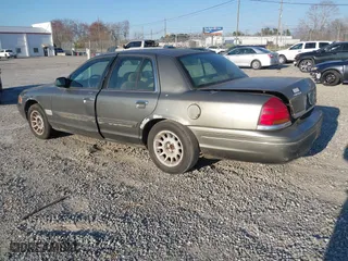 2001 Ford Crown Victoria with VIN 2FAFP73W71X112219, listed as a IAAI auction lot 41879317 with 159,344 mi miles. Bid and sale history available at carsss.com. Image 3.