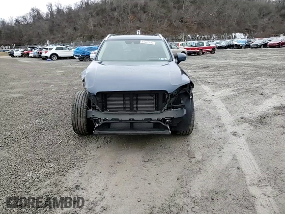 2022 Volvo XC90 Momentum with VIN YV4A221K2N1777983, listed as a Copart auction lot 44612795 with 27,763 mi miles and Salvage title. Bid and sale history available at DreamBid. Image 12.