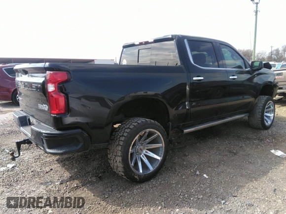 2019 Chevrolet Silverado 1500 High Country with VIN 1GCUYHEL1KZ360808, listed as a IAAI auction lot 42106243 with 158,061 mi miles. Bid and sale history available at carsss.com. Image 4.