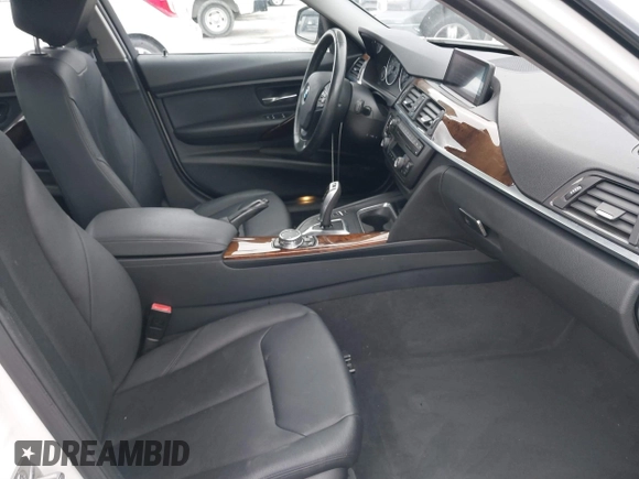 2015 BMW 3 Series 320i with VIN WBA3B1G52FNT06107, listed as a IAAI auction lot 41777304 with 85,832 mi miles. Bid and sale history available at carsss.com. Image 5.