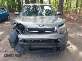 2015 Kia Soul with VIN KNDJN2A29F7234574, listed as a IAAI auction lot 42081941 with 148,834 mi miles and . Bid and sale history available at DreamBid. Image 13.