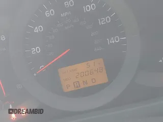 2008 Toyota RAV4 Sport with VIN JTMBK32V585065714, listed as a IAAI auction lot 41014206 with 200,648 mi miles. Bid and sale history available at carsss.com. Image 7.