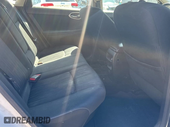 2019 Nissan Sentra SV with VIN 3N1AB7AP1KL611943, listed as a Copart auction lot 52752835 with 226,353 mi miles and Clean Title. Bid and sale history available at carsss.com. Image 6.