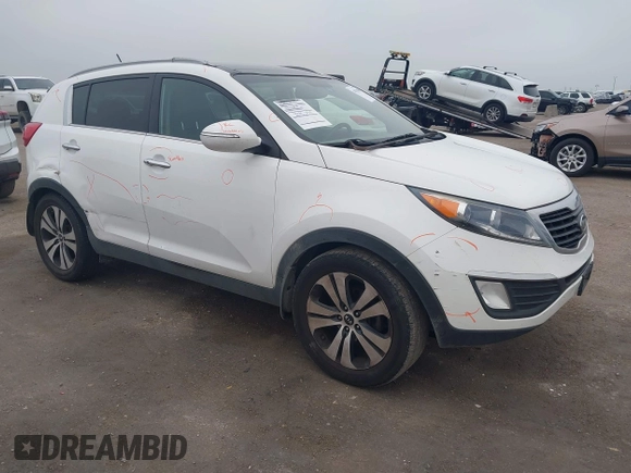2011 Kia Sportage EX with VIN KNDPC3A23B7111160, listed as a IAAI auction lot 41555686 with 236,672 mi miles. Bid and sale history available at carsss.com. Image 1.