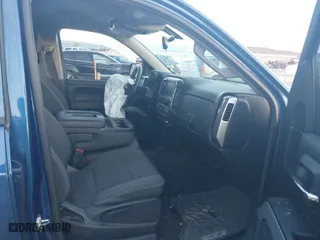 2016 Chevrolet Silverado 1500 LT with VIN 3GCUKREC8GG170387, listed as a IAAI auction lot 40974467 with 138,706 mi miles. Bid and sale history available at carsss.com. Image 5.