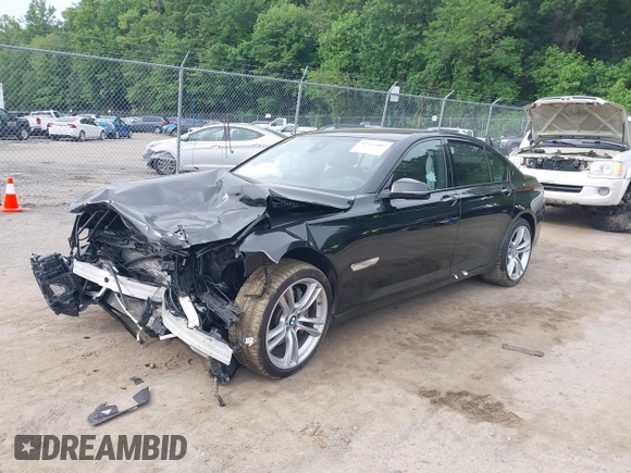 2015 BMW 7 Series 740i с VIN WBAYA6C54FGK16411, выставлен на аукционе IAAI как лот 42332689 с пробегом 59 153 миль миль и . История ставок и продаж доступна на DreamBid. Изображение 17.