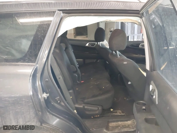 2014 Nissan Pathfinder S with VIN 5N1AR2MM9EC694210, listed as a IAAI auction lot 41651478 with 151,268 mi miles. Bid and sale history available at carsss.com. Image 8.