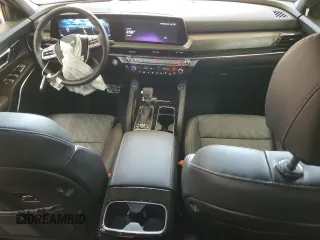 2025 Kia Telluride SX X-Line with VIN 5XYP5DGC2SG591453, listed as a Copart auction lot 55469695 with 4,027 mi miles and Salvage title. Bid and sale history available at DreamBid. Image 8.