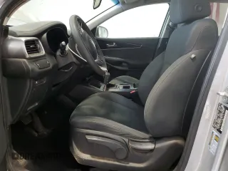 2020 Kia Sorento LX V6 with VIN 5XYPG4A55LG615010, listed as a Copart auction lot 51952105 with 85,800 mi miles and Clean Title. Bid and sale history available at carsss.com. Image 7.