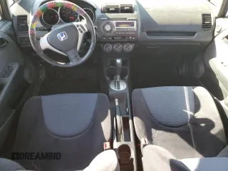 2008 Honda Fit Sport with VIN JHMGD38628S069820, listed as a Copart auction lot 73737234 with 276,955 mi miles and Salvage Title. Bid and sale history available at carsss.com. Image 8.