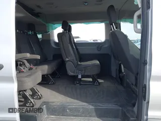 2015 Ford Transit XL z VIN 1FMZK1YMXFKA97523, wystawiony jako IAAI lot #40971108 z przebiegiem 253 712 mil mil oraz . Historia ofert i sprzedaży dostępna na DreamBid. Obrazek 8.