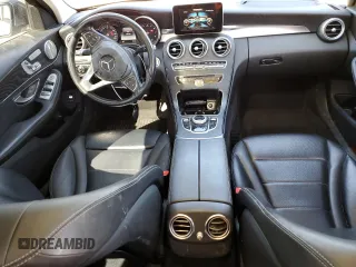 2017 Mercedes-Benz C 300 с VIN 55SWF4KB0HU192174, выставлен на аукционе Copart как лот 54015395 с пробегом 120 922 миль миль и Списание • Salvage title. История ставок и продаж доступна на DreamBid. Изображение 8.