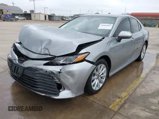 2020 Toyota Camry LE with VIN 4T1C11AK2LU904246, listed as a IAAI auction lot 41609062 with 79,856 mi miles. Bid and sale history available at carsss.com. Image 18.