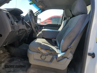 2013 Ford F-150 XL with VIN 1FTPF1CF5DKD70051, listed as a Copart auction lot 48748135 with 204,755 mi miles and Salvage title. Bid and sale history available at DreamBid. Image 7.
