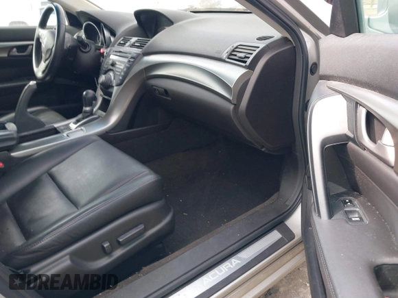 2009 Acura TL Tech with VIN 19UUA86529A012577, listed as a IAAI auction lot 41852402 with 152,416 mi miles. Bid and sale history available at carsss.com. Image 5.