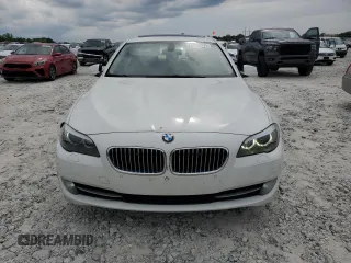 2012 BMW 5 Series 535i z VIN WBAFR7C58CC816941, wystawiony jako Copart lot #55422515 z przebiegiem 108 895 mil mil oraz Szkoda całkowita • Salvage title. Historia ofert i sprzedaży dostępna na DreamBid. Obrazek 5.