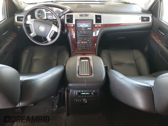 2013 Cadillac Escalade Premium z VIN 1GYS4CEF6DR240354, wystawiony jako Copart lot #57981635 z przebiegiem 120 582 mil mil oraz Szkoda całkowita • Salvage title. Historia ofert i sprzedaży dostępna na DreamBid. Obrazek 8.
