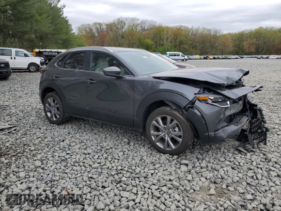 2024 Mazda CX-30 S Preferred with VIN 3MVDMBCMXRM615213, listed as a Copart auction lot 53728725 with 3,735 mi miles and Salvage title. Bid and sale history available at DreamBid. Image 4.