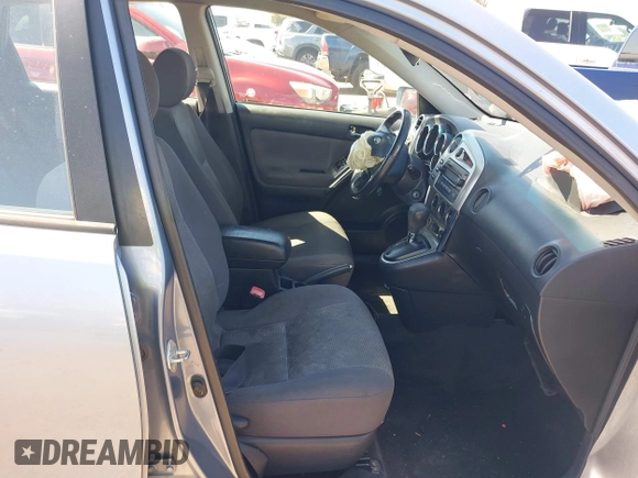 2006 Toyota Matrix STD with VIN 2T1KR32EX6C588030, listed as a IAAI auction lot 41837385 with 169,922 mi miles and . Bid and sale history available at carsss.com. Image 5.