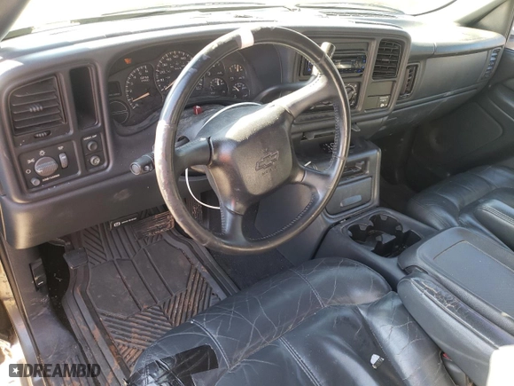 2002 Chevrolet Silverado 1500 LS with VIN 2GCEC19T421120617, listed as a Copart auction lot 43597905 with 219,845 mi miles and Salvage Title. Bid and sale history available at carsss.com. Image 8.