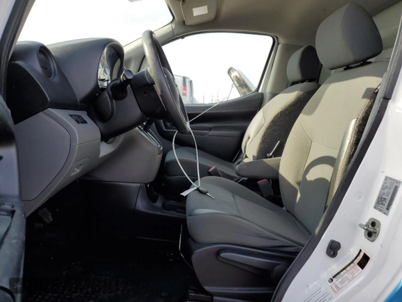 2020 Nissan NV200 S with VIN 3N6CM0KN9LK699424, listed as a Copart auction lot 51315565 with 129,333 mi miles and Salvage title. Bid and sale history available at DreamBid. Image 7.