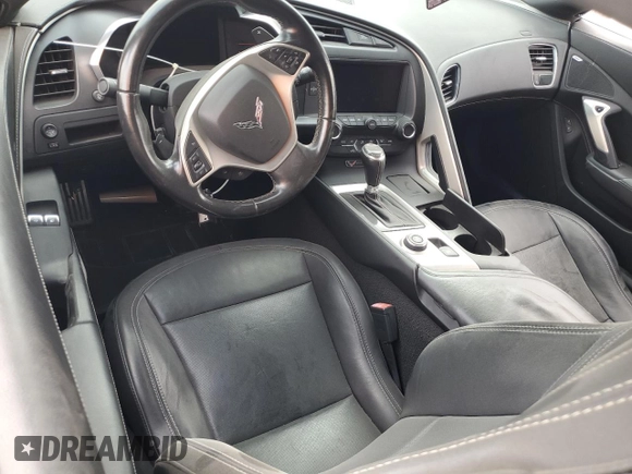 2015 Chevrolet Corvette 1LT с VIN 1G1YB2D71F5102492, выставлен на аукционе Copart как лот 52901085 с пробегом Не указан миль и Списание • Salvage title. История ставок и продаж доступна на DreamBid. Изображение 8.