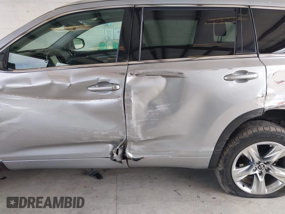 2018 Toyota Highlander Hybrid Limited with VIN 5TDDGRFH6JS038295, listed as a IAAI auction lot 42442074 with 248,875 mi miles and . Bid and sale history available at DreamBid. Image 6.