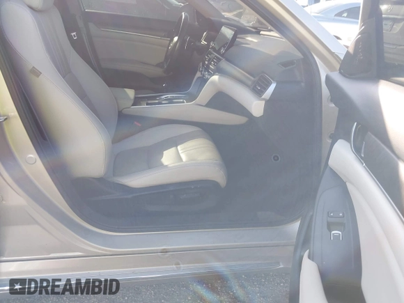 2020 Honda Accord Touring with VIN 1HGCV2F99LA029545, listed as a IAAI auction lot 40472177 with 44,960 mi miles and . Bid and sale history available at DreamBid. Image 5.