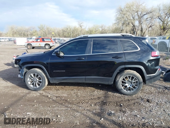 2019 Jeep Cherokee Latitude Plus with VIN 1C4PJMLB9KD245505, listed as a IAAI auction lot 42153262 with 103,248 mi miles and . Bid and sale history available at DreamBid. Image 15.