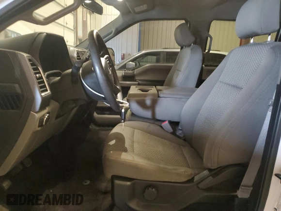 2016 Ford F-150 XLT with VIN 1FTEW1EFXGFC49842, listed as a Copart auction lot 45657305 with 137,031 mi miles and Clean Title. Bid and sale history available at DreamBid. Image 7.