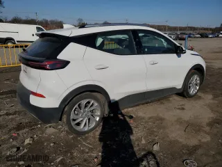 2023 Chevrolet Bolt EUV LT with VIN 1G1FY6S01P4140878, listed as a Copart auction lot 48498135 with 0 mi miles and Non Repairable. Bid and sale history available at carsss.com. Image 3.