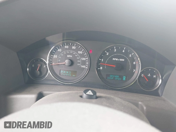 2006 Jeep Commander with VIN 1J8HG48N06C179291, listed as a IAAI auction lot 42503816 with 142,806 mi miles and . Bid and sale history available at DreamBid. Image 7.